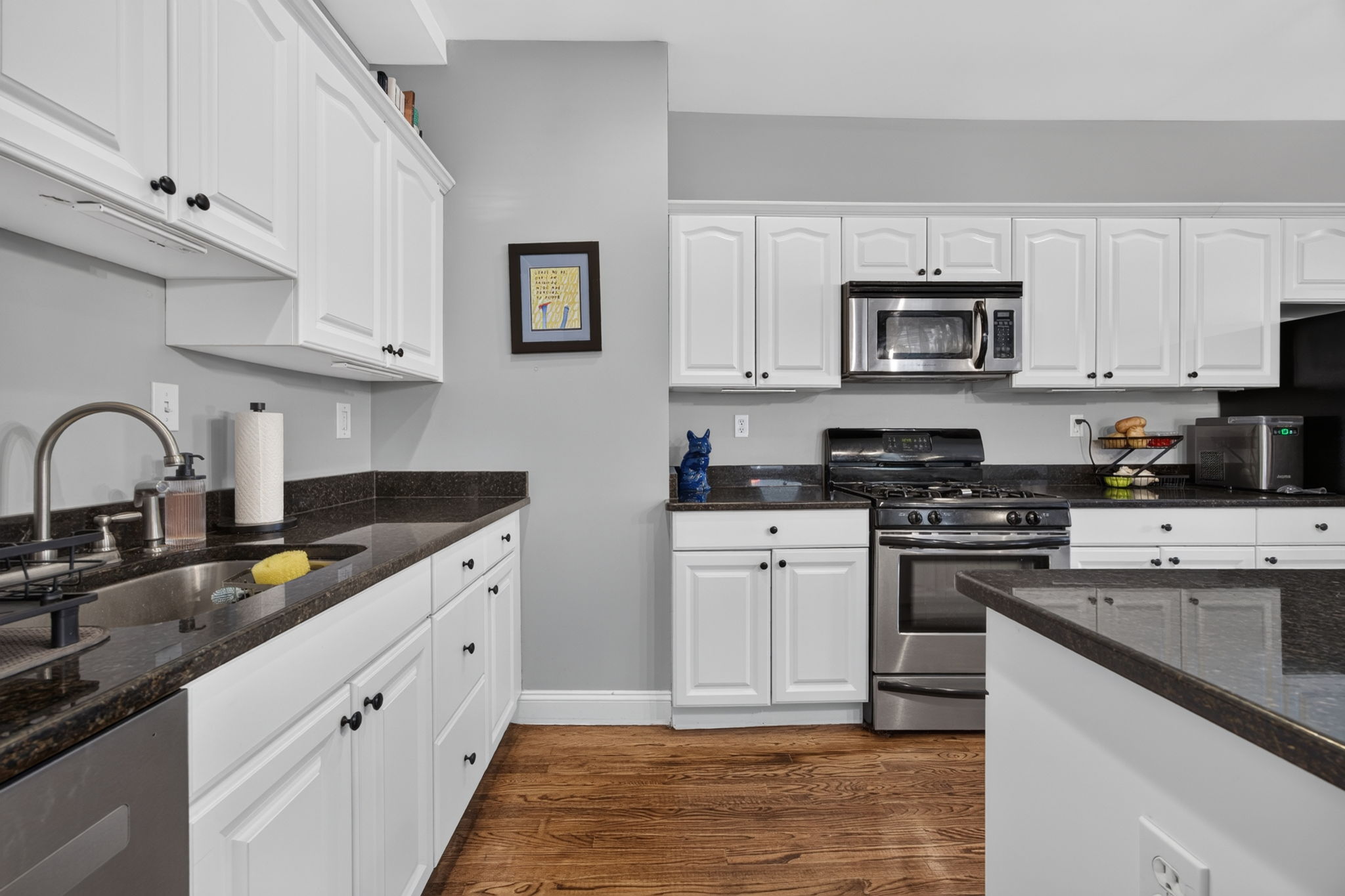 131 Derby St, Salem, MA 01970, USA Photo 8