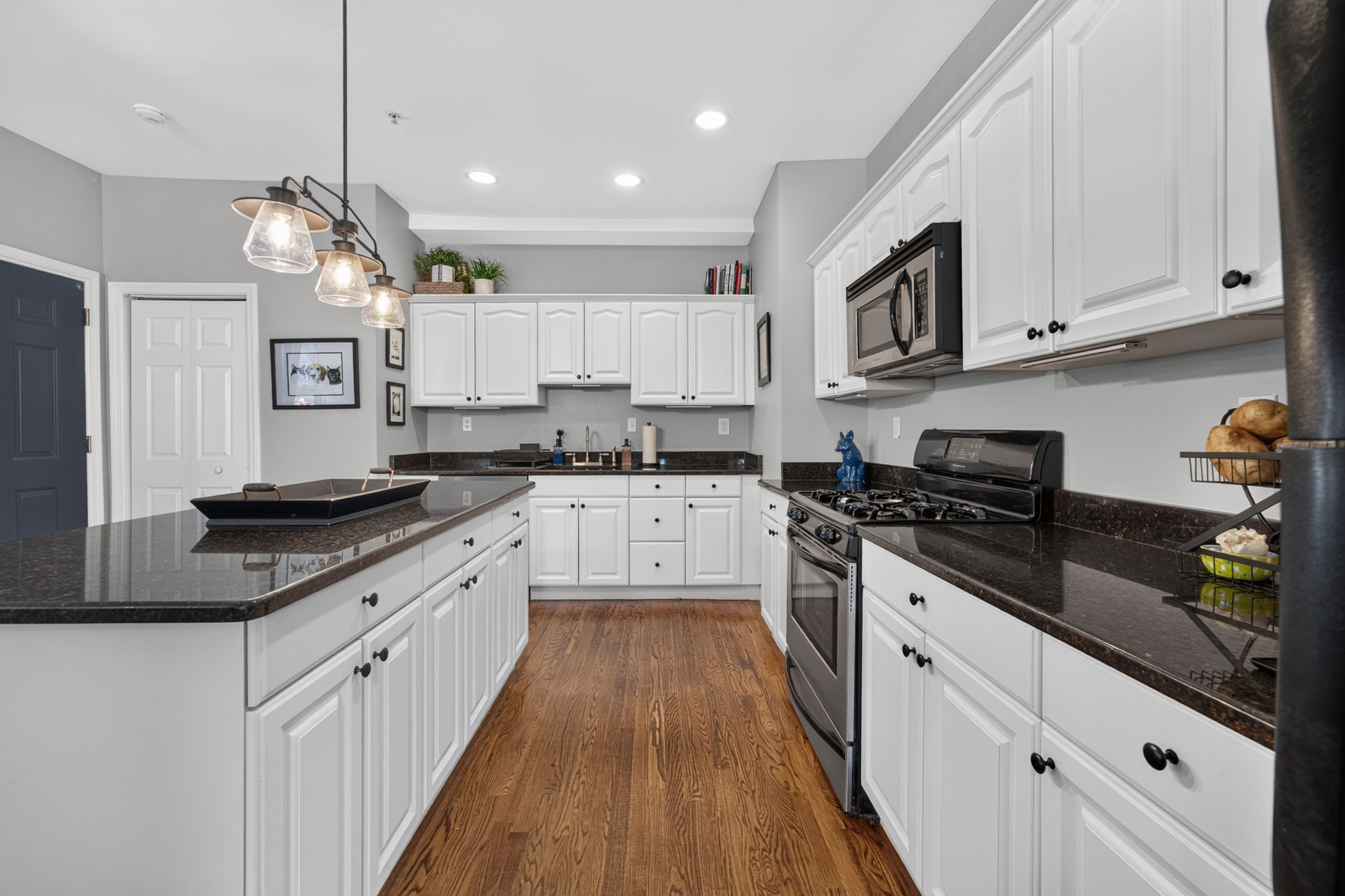 131 Derby St, Salem, MA 01970, USA Photo 10