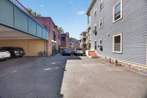 131 Derby St, Salem, MA 01970, USA Photo 27