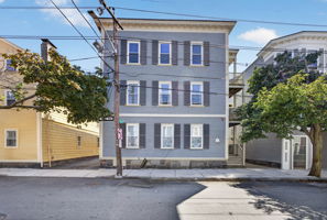 131 Derby St, Salem, MA 01970, USA Photo 28