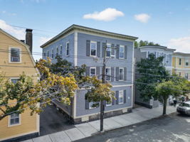 131 Derby St, Salem, MA 01970, USA Photo 41