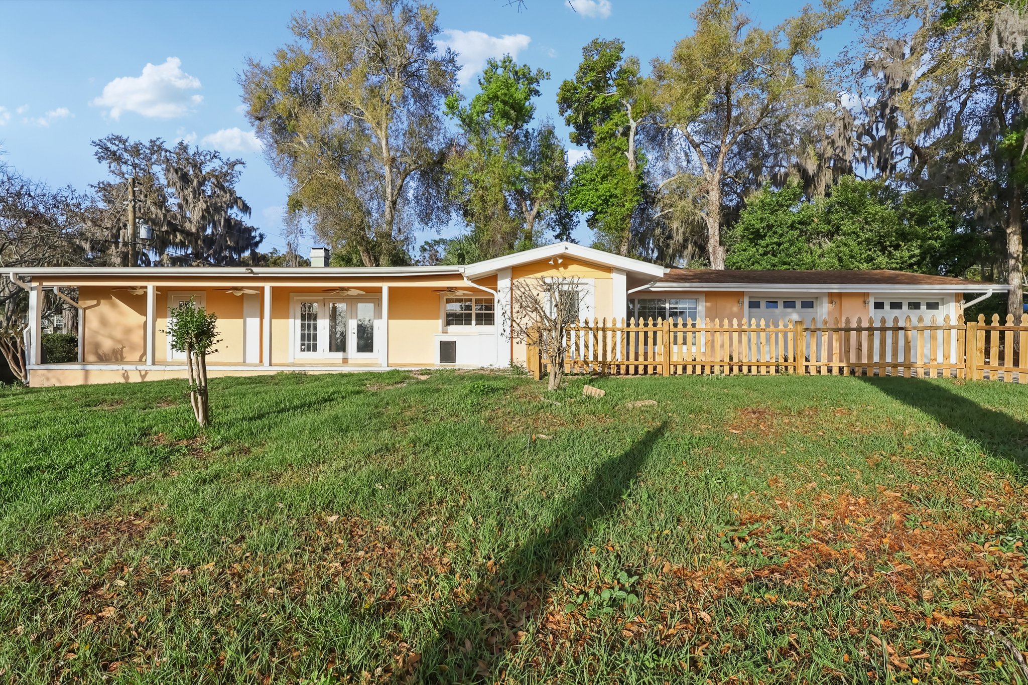 E Palmetto Ave-S1403-001.jpg