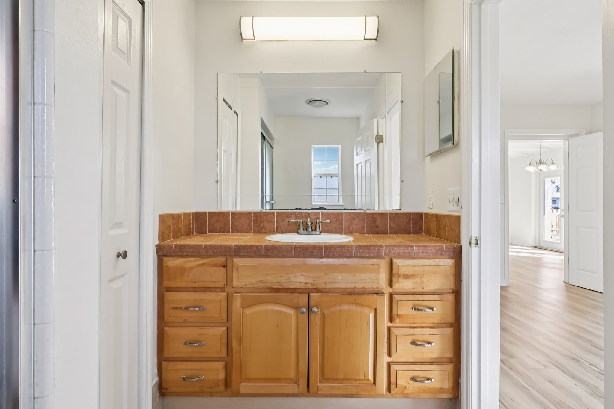 E Palmetto Ave-S1403-032.jpg