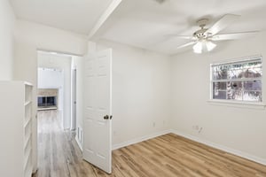 E Palmetto Ave-S1403-026.jpg