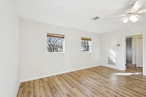 E Palmetto Ave-S1403-029.jpg