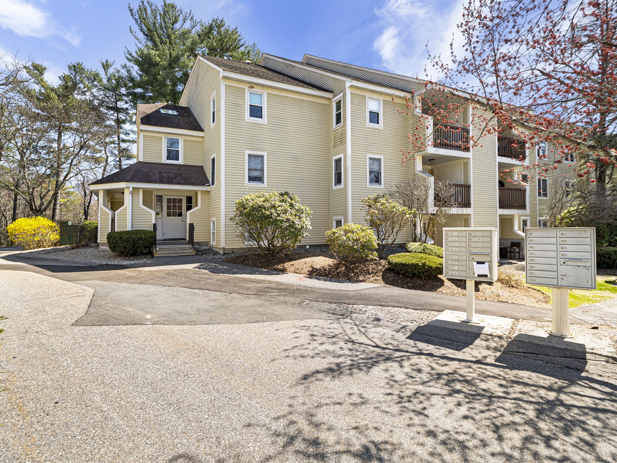 131 Heritage Dr unit 131, Northbridge MA 38