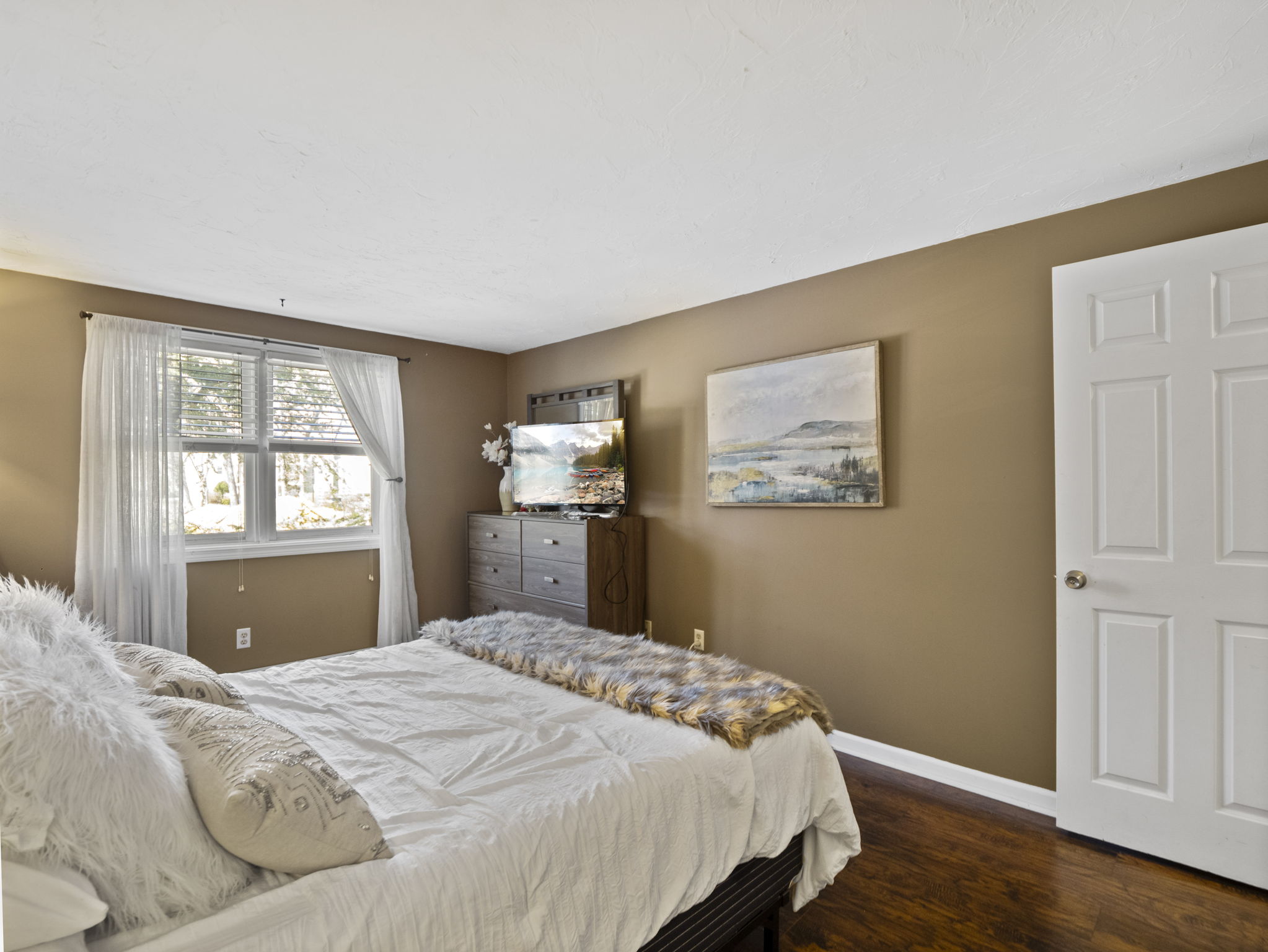 131 Heritage Dr unit 131, Northbridge MA 4