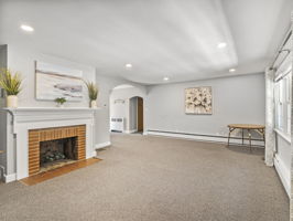 131 Heritage Dr unit 131, Northbridge MA 34