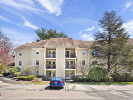131 Heritage Dr unit 131, Northbridge MA 41