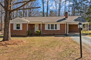 2629 Bonnie Brae Rd, Durham, NC 27703, USA Photo 4