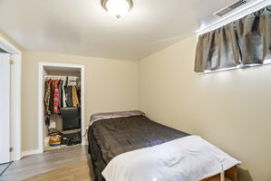  Photo 36