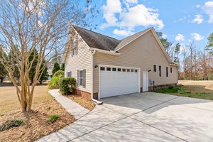 131 Wildflower Way, Pollocksville, NC 28573, USA Photo 3