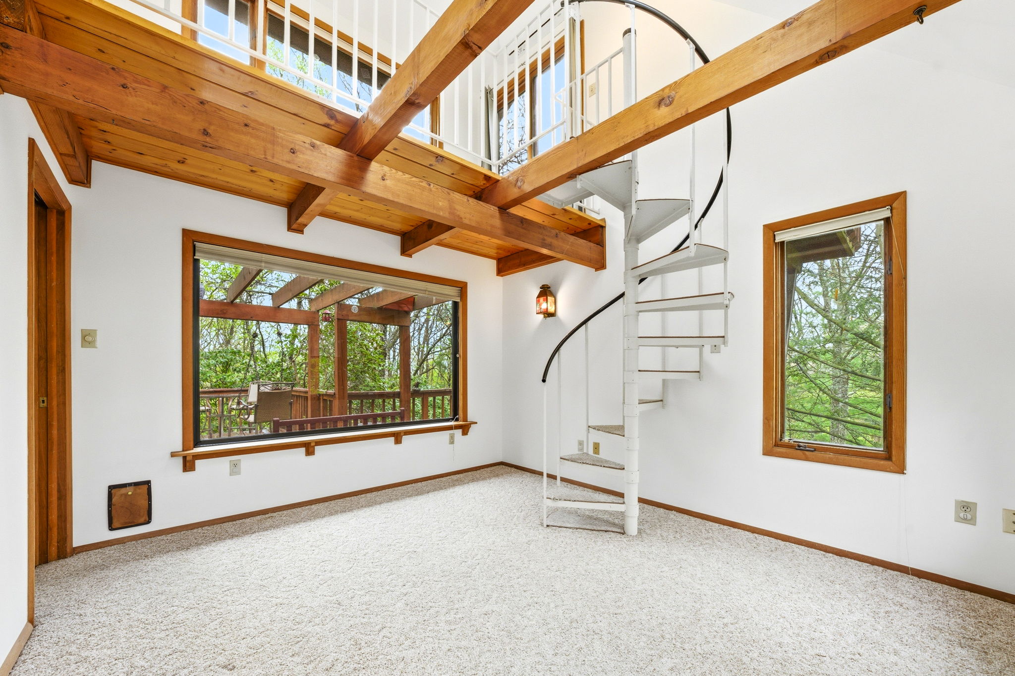 131_Wilson_Court_014