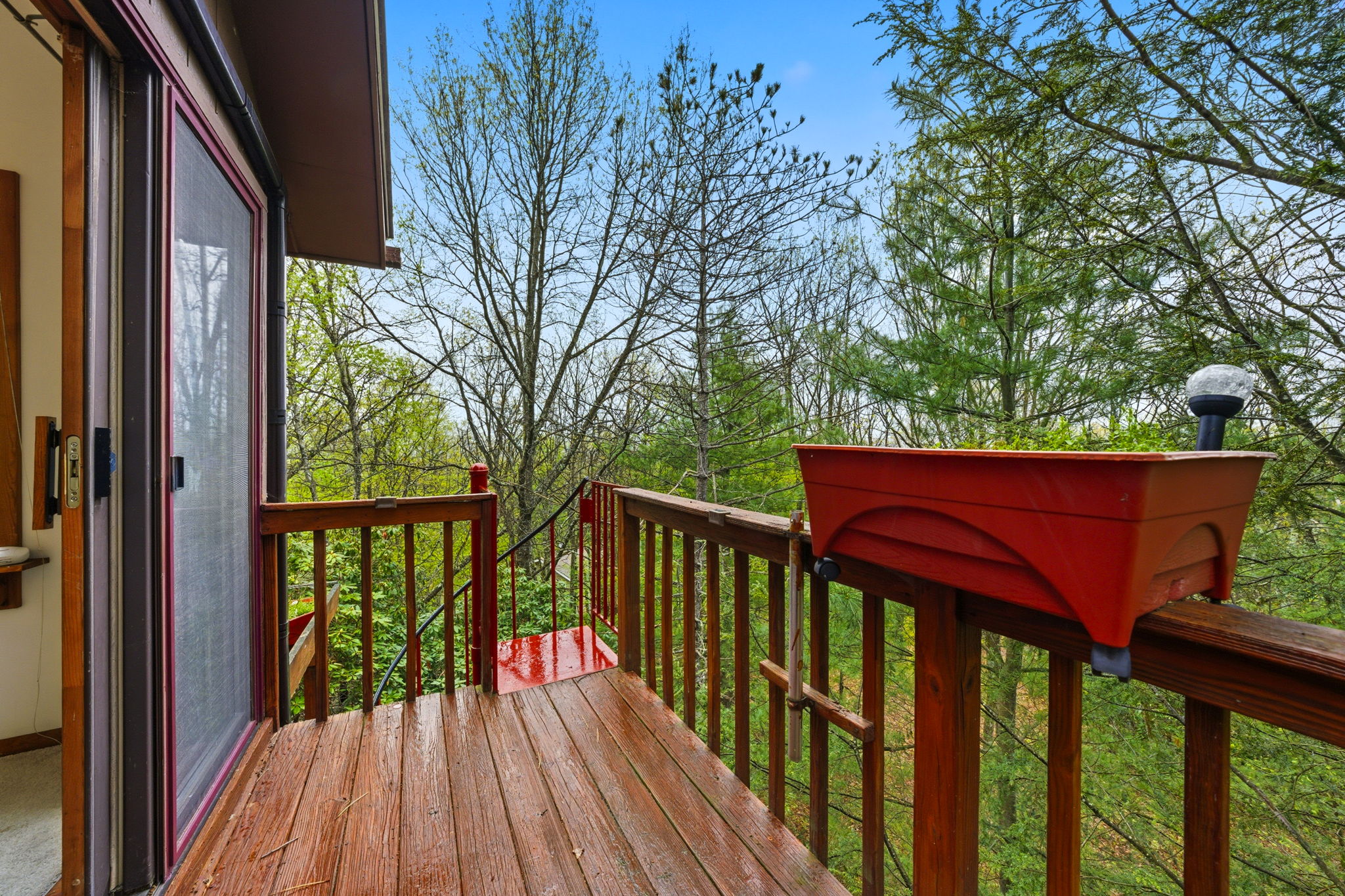 131_Wilson_Court_017