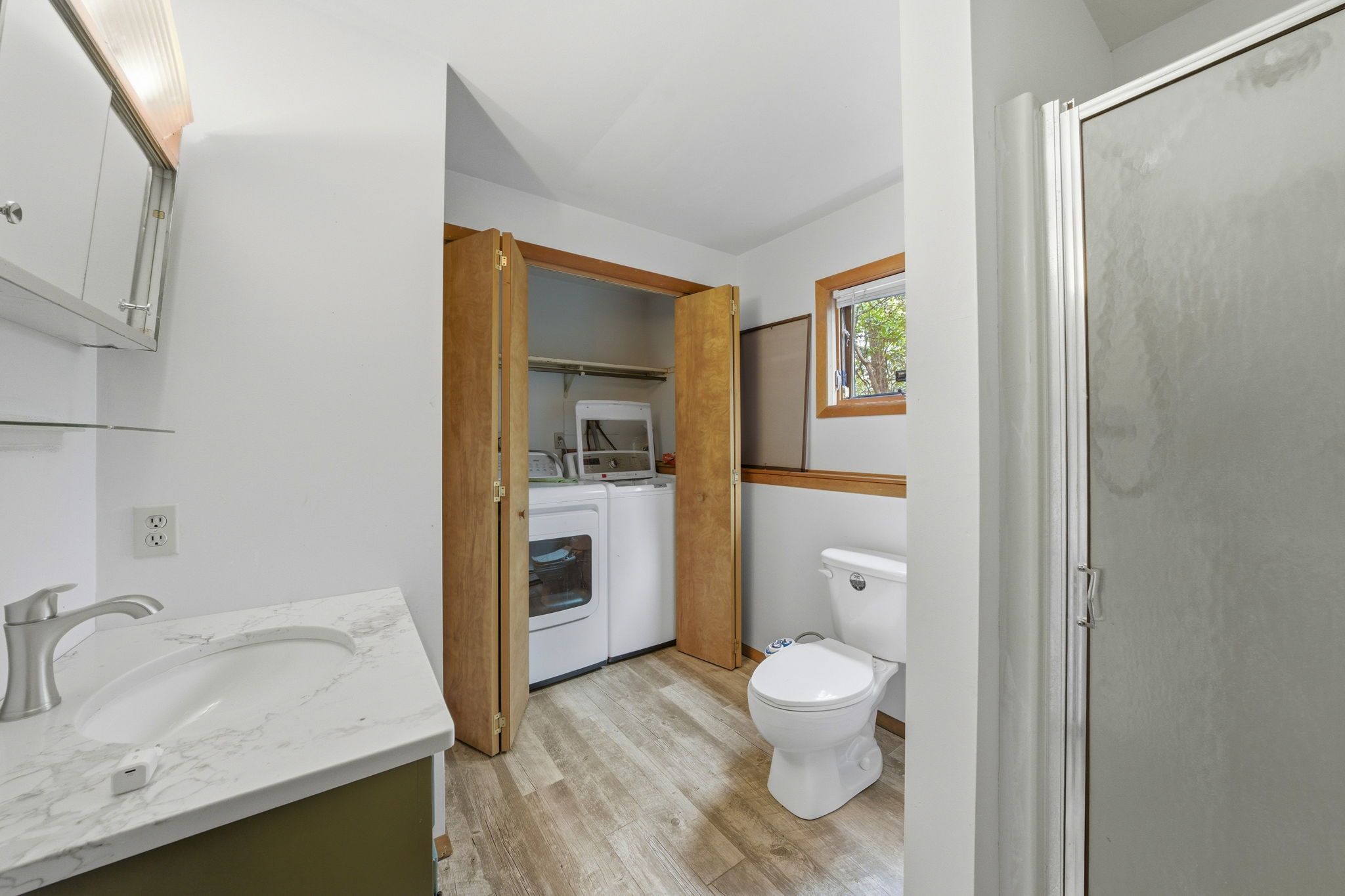 131_Wilson_Court_024