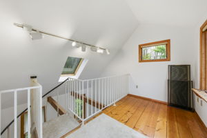131_Wilson_Court_015