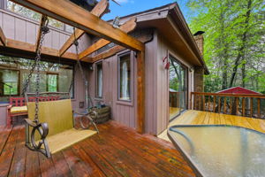 131_Wilson_Court_019