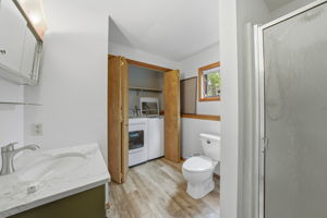 131_Wilson_Court_024
