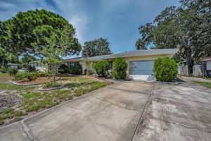 Front Exterior3