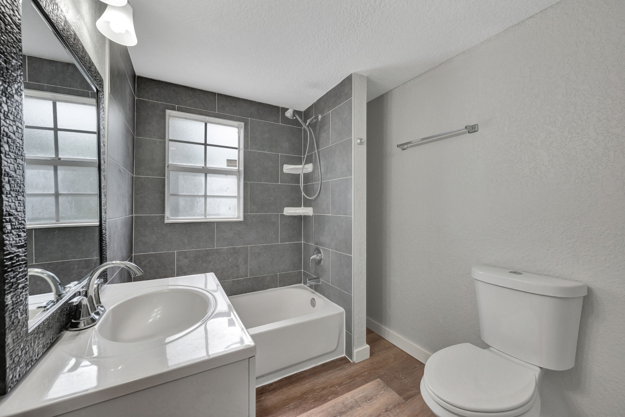 Updated Full Bathroom