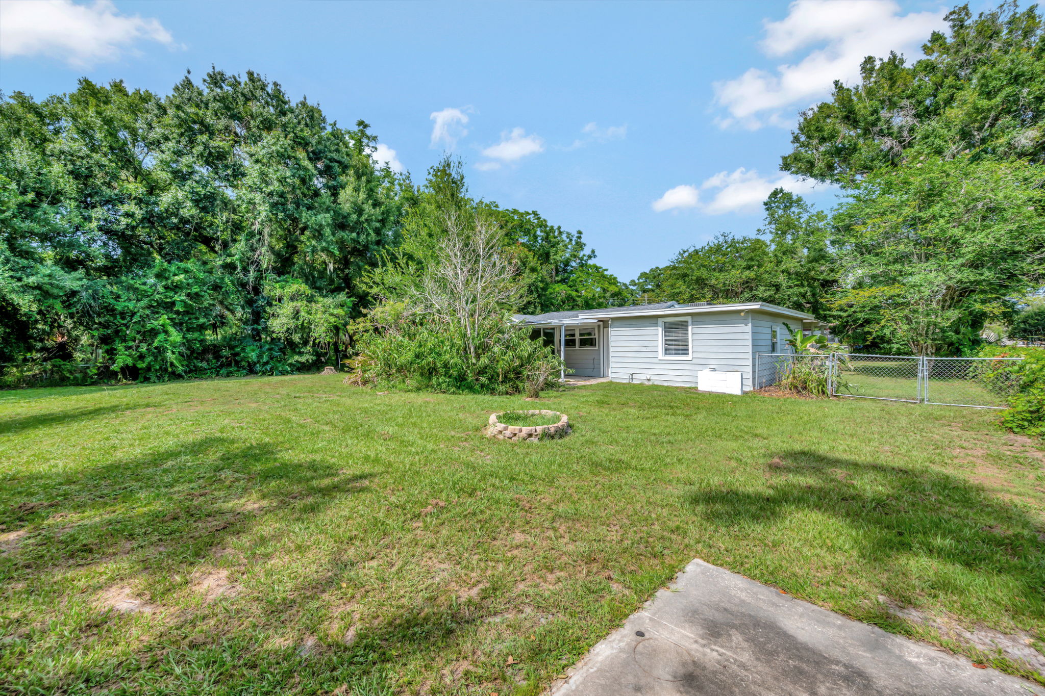 Huge Fenced Backyard, Firepit
