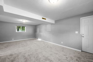  Photo 39