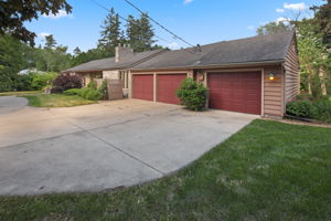  1310 Cooper Ave S, St. Cloud, MN 56301, US Photo 1