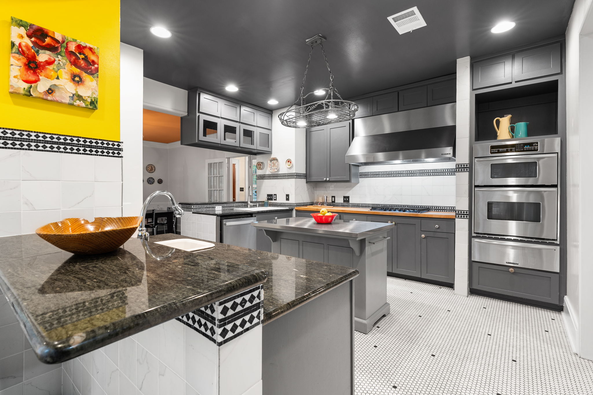  Photo 24