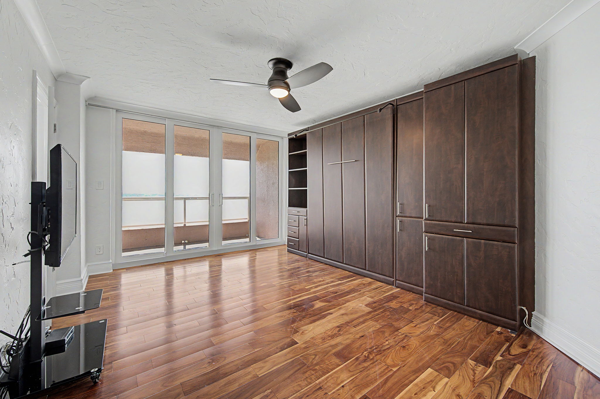 Bedroom2a
