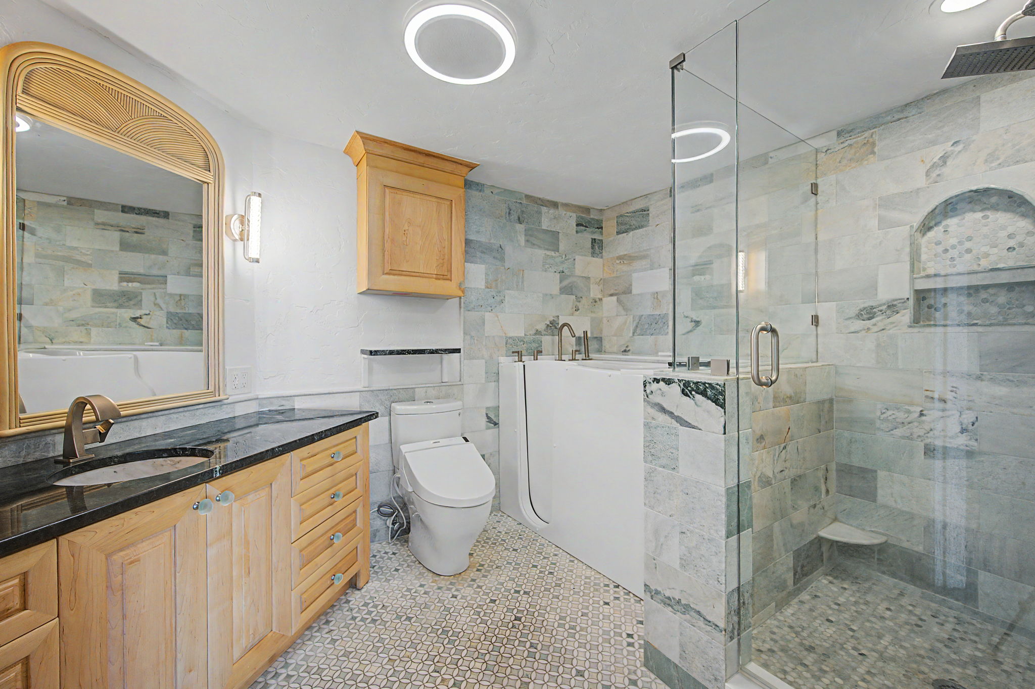 Primary Bathroom1a