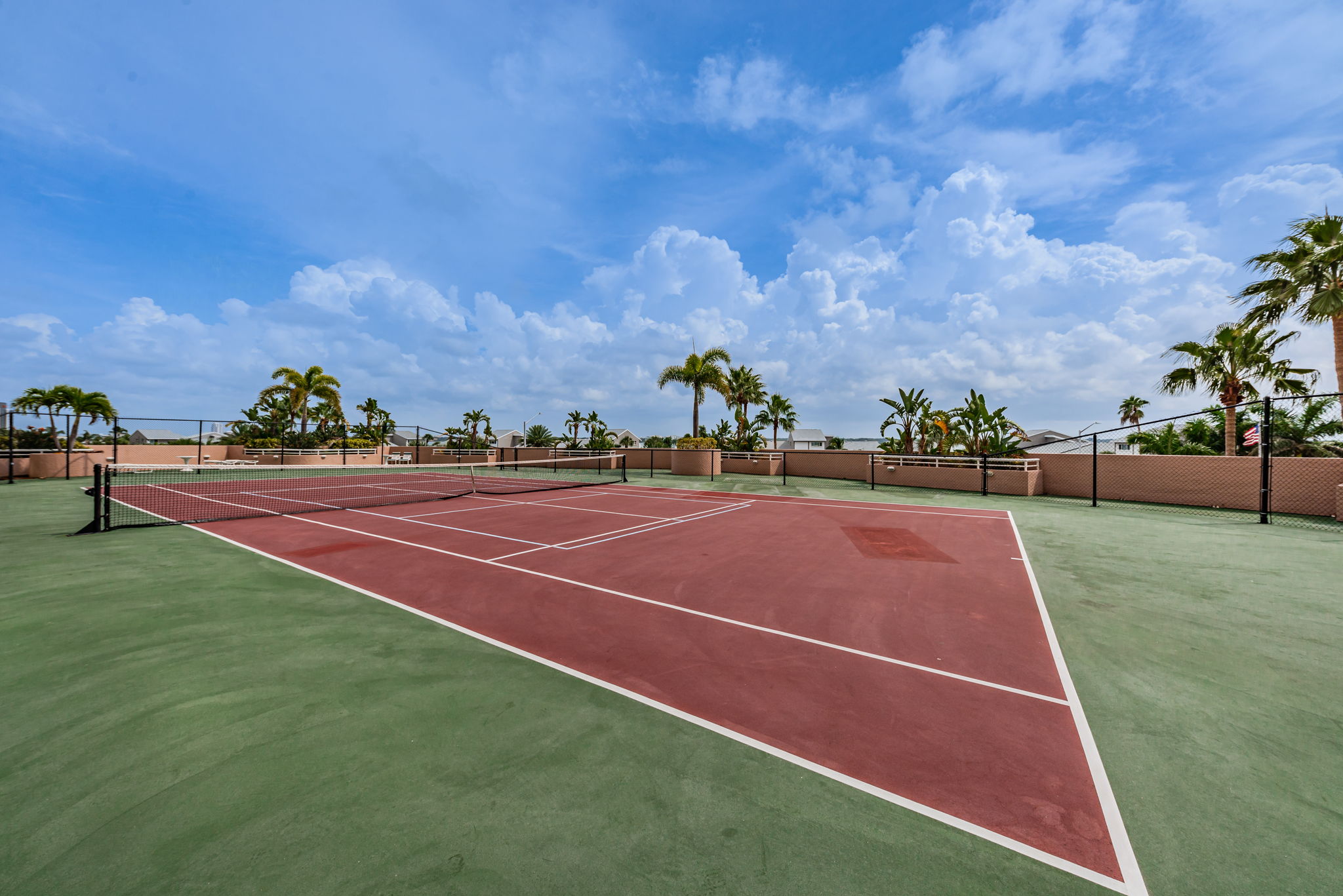 Crecent Beach Club One Tennis Court1
