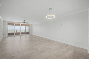 Dining Room3-e