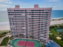 Front Exterior12