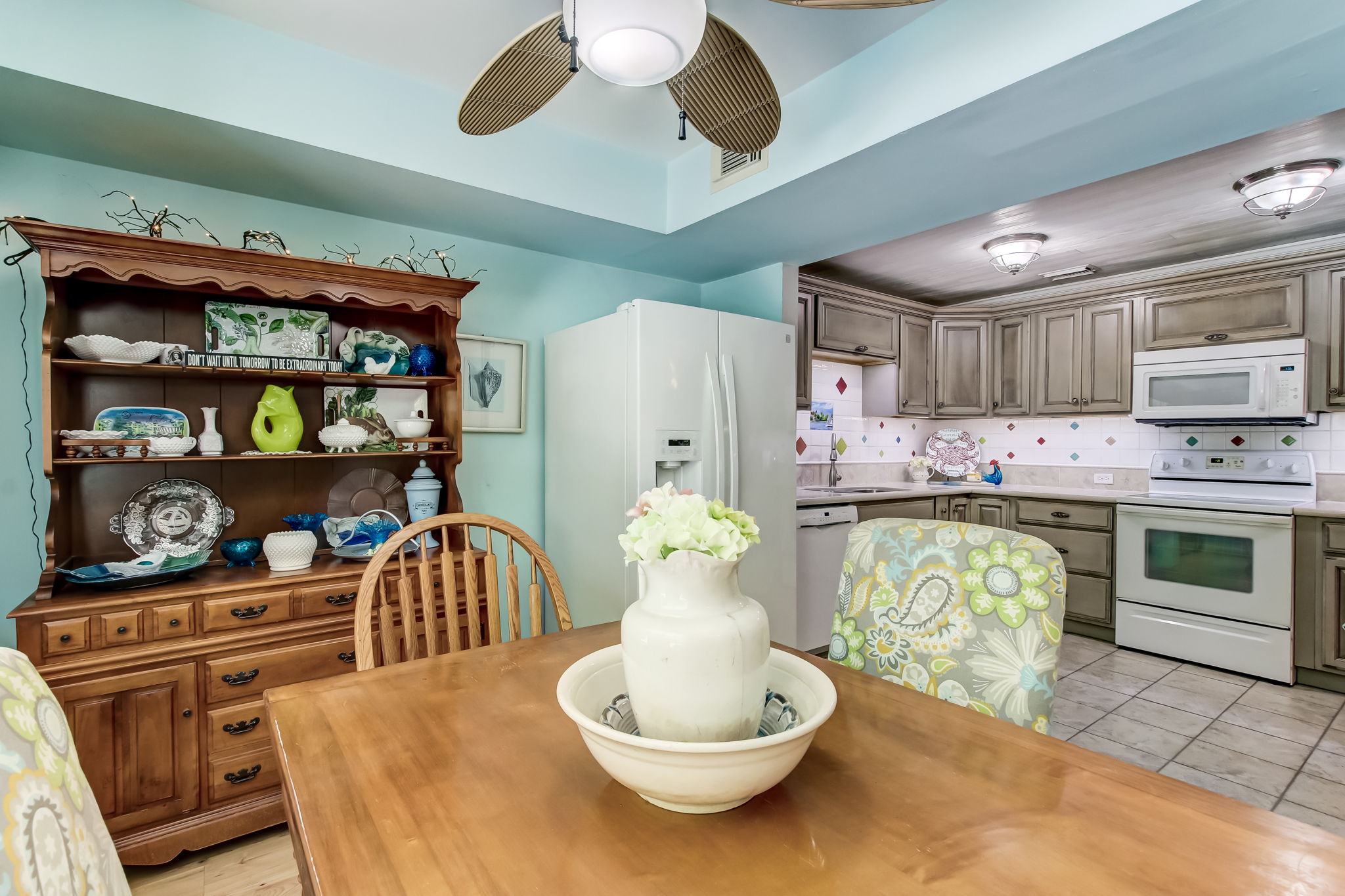 Breakfast Room