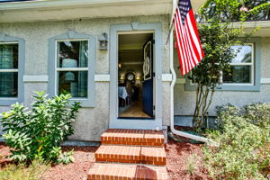 Front Entry Detail