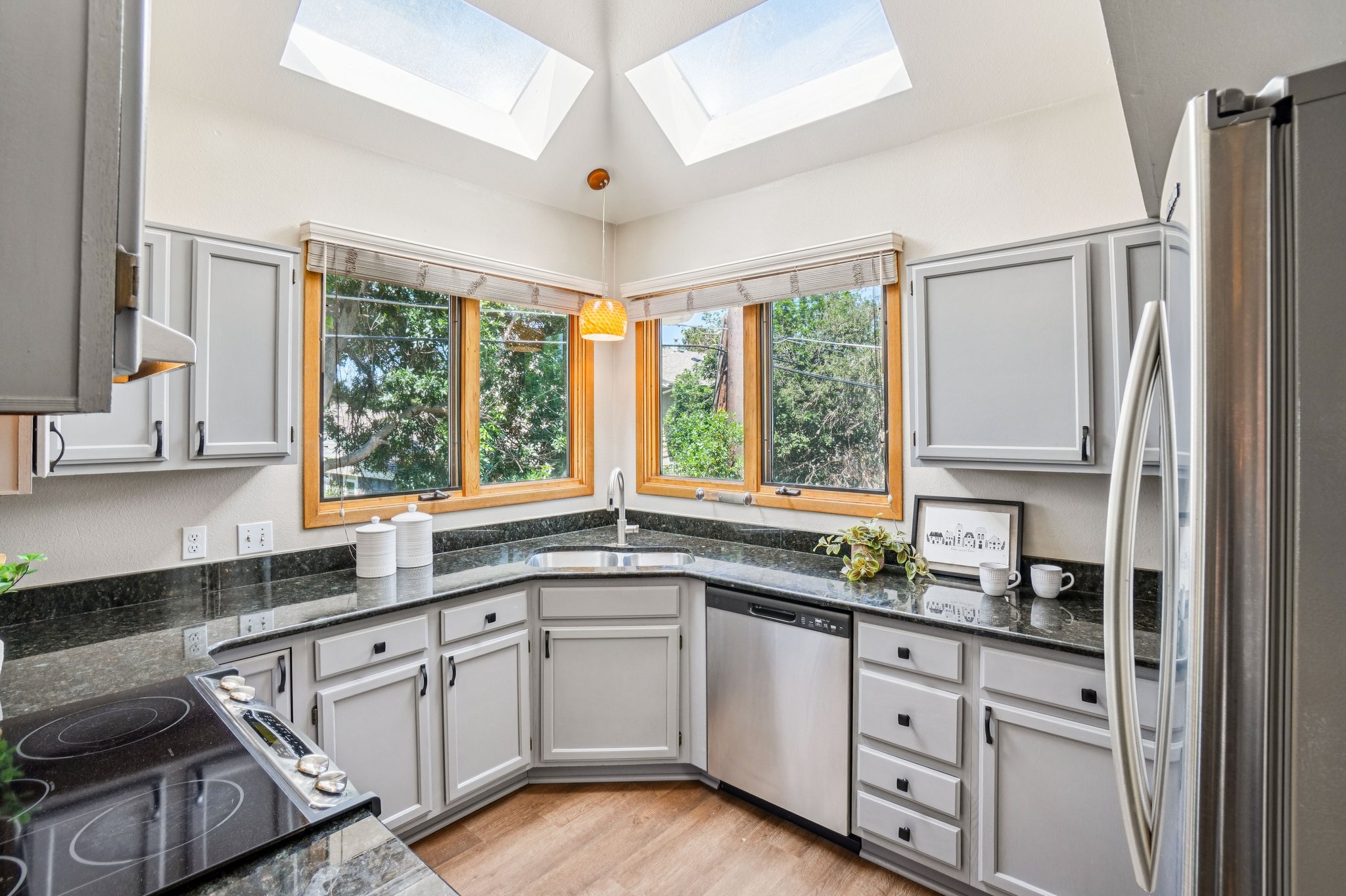 S Monaco Pkwy-1906-011.jpg