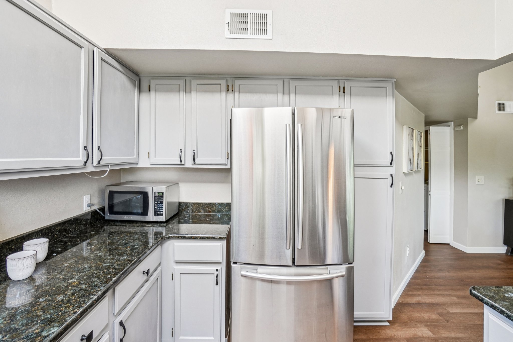 S Monaco Pkwy-1906-013.jpg