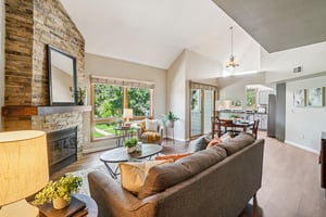 S Monaco Pkwy-1906-005.jpg