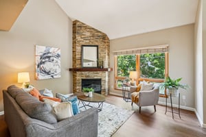 S Monaco Pkwy-1906-006.jpg