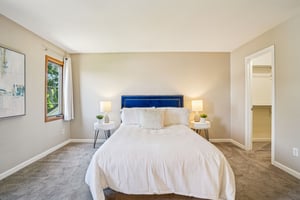 S Monaco Pkwy-1906-021.jpg