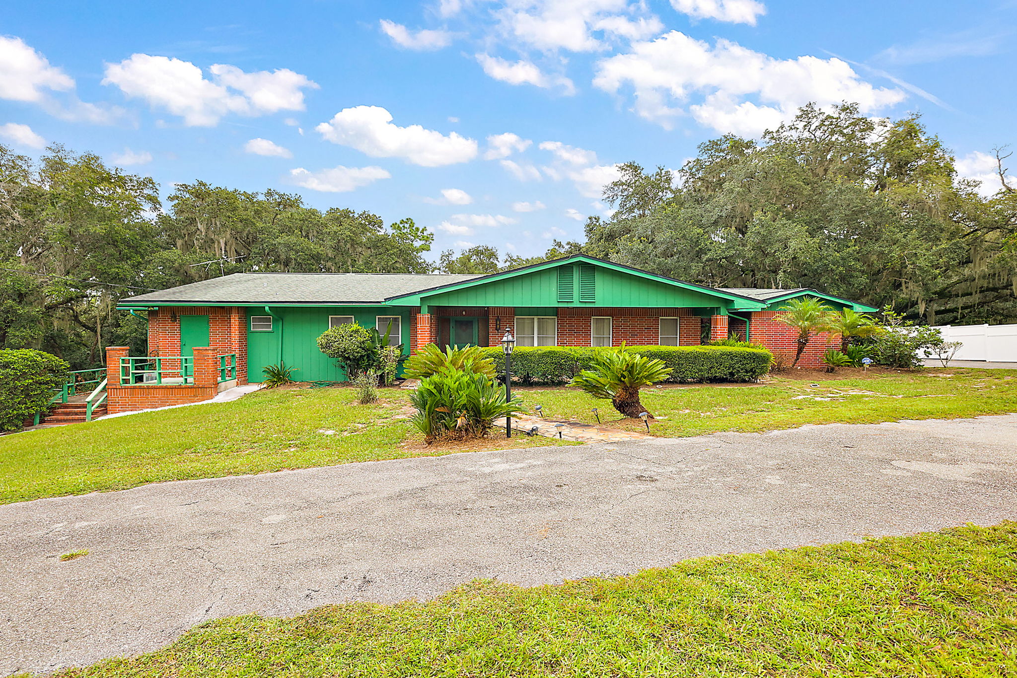 1310 Spring Lake Rd, Fruitland Park, FL 34731 Wise Real Estate