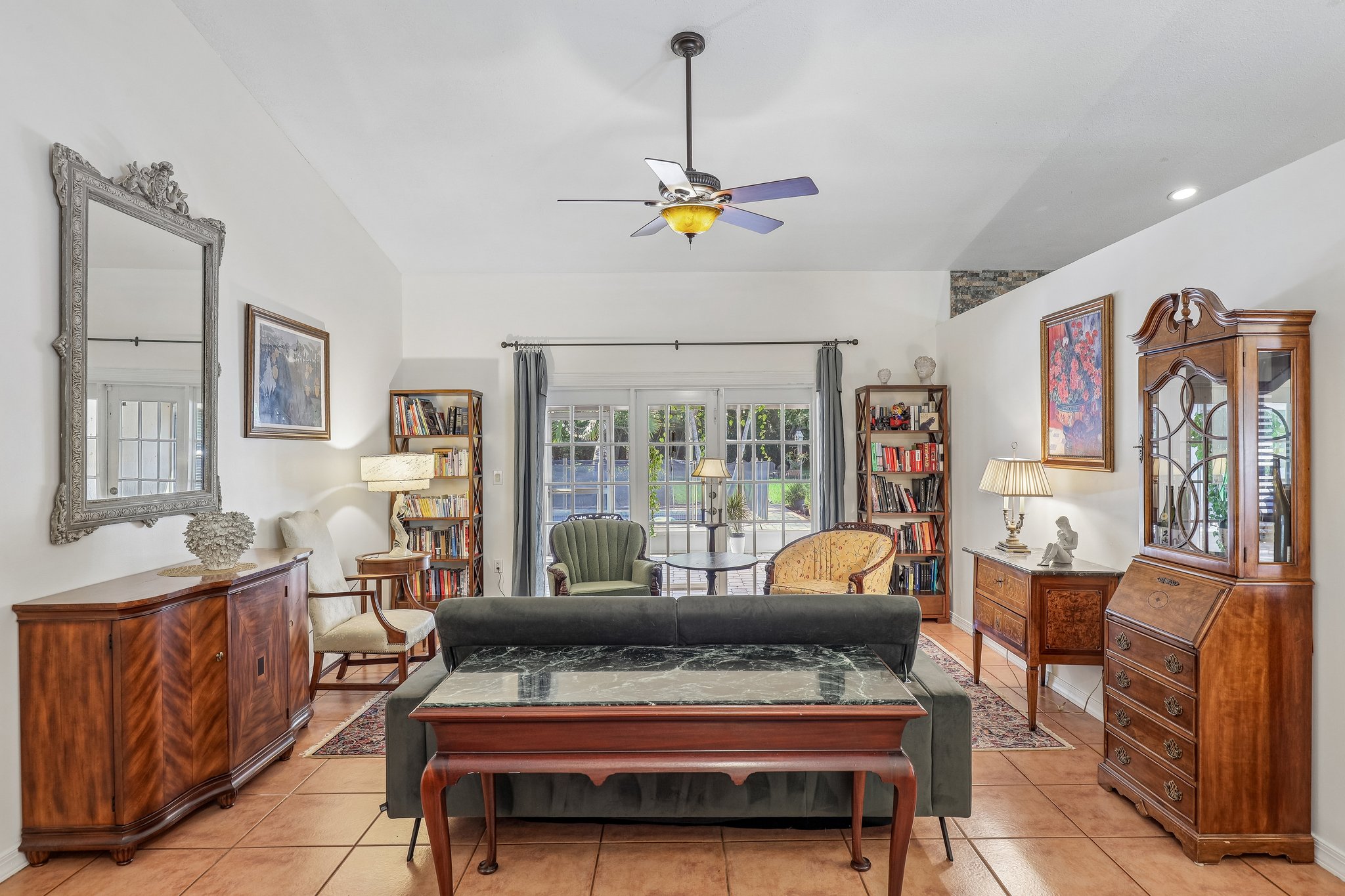 NW 11th Dr-S1206-009.jpg