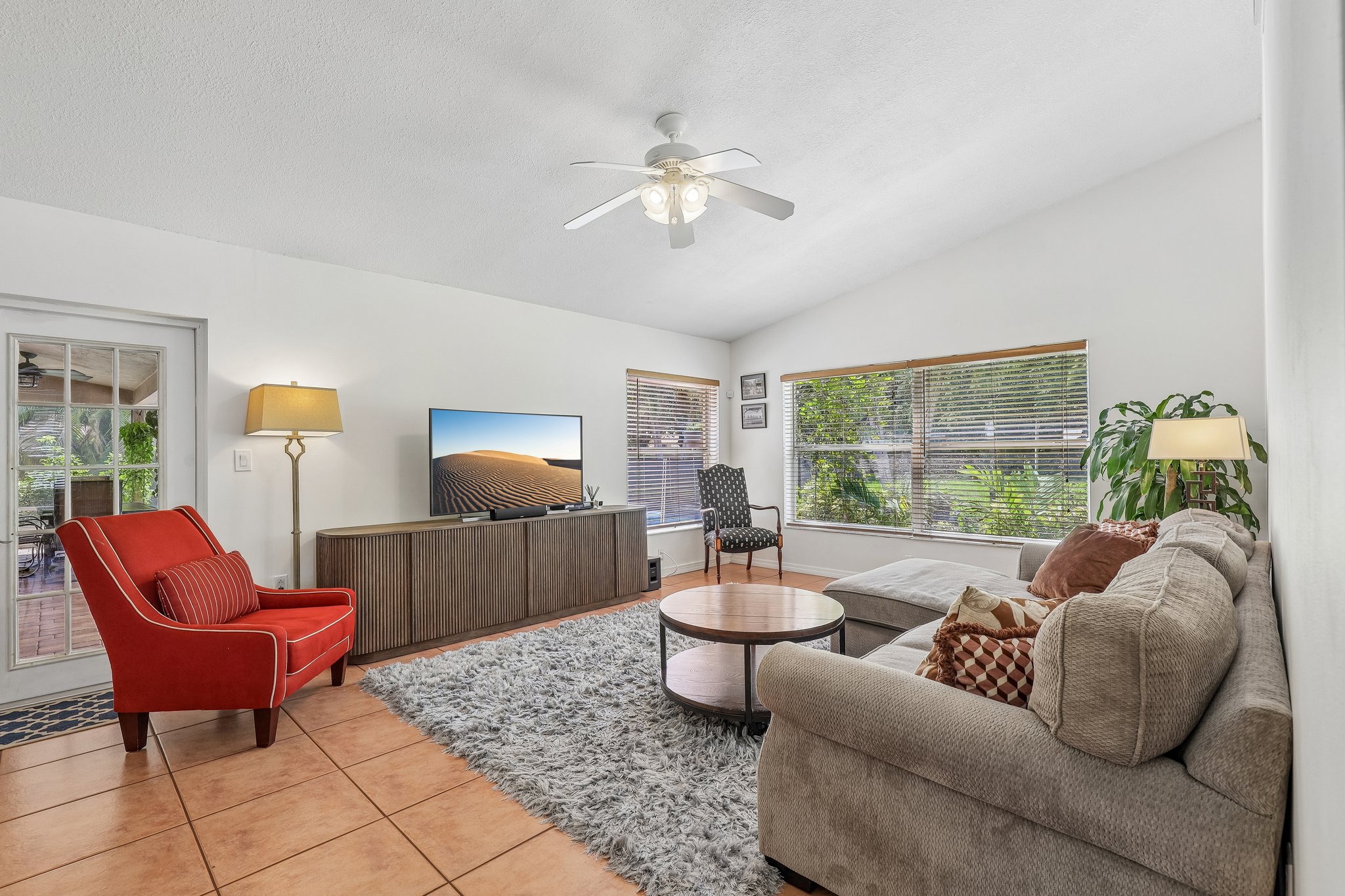 NW 11th Dr-S1206-010.jpg