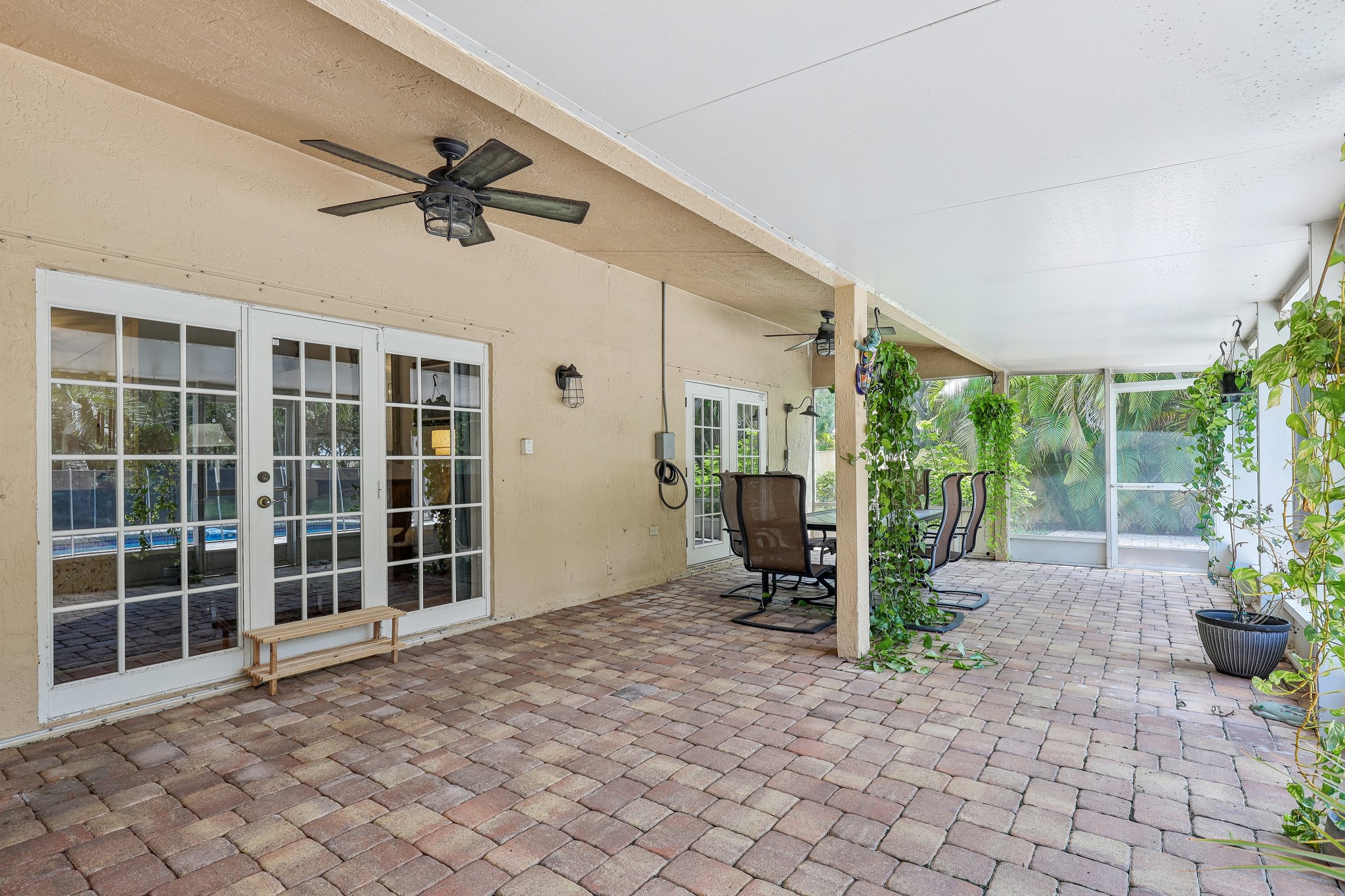 NW 11th Dr-S1206-044.jpg