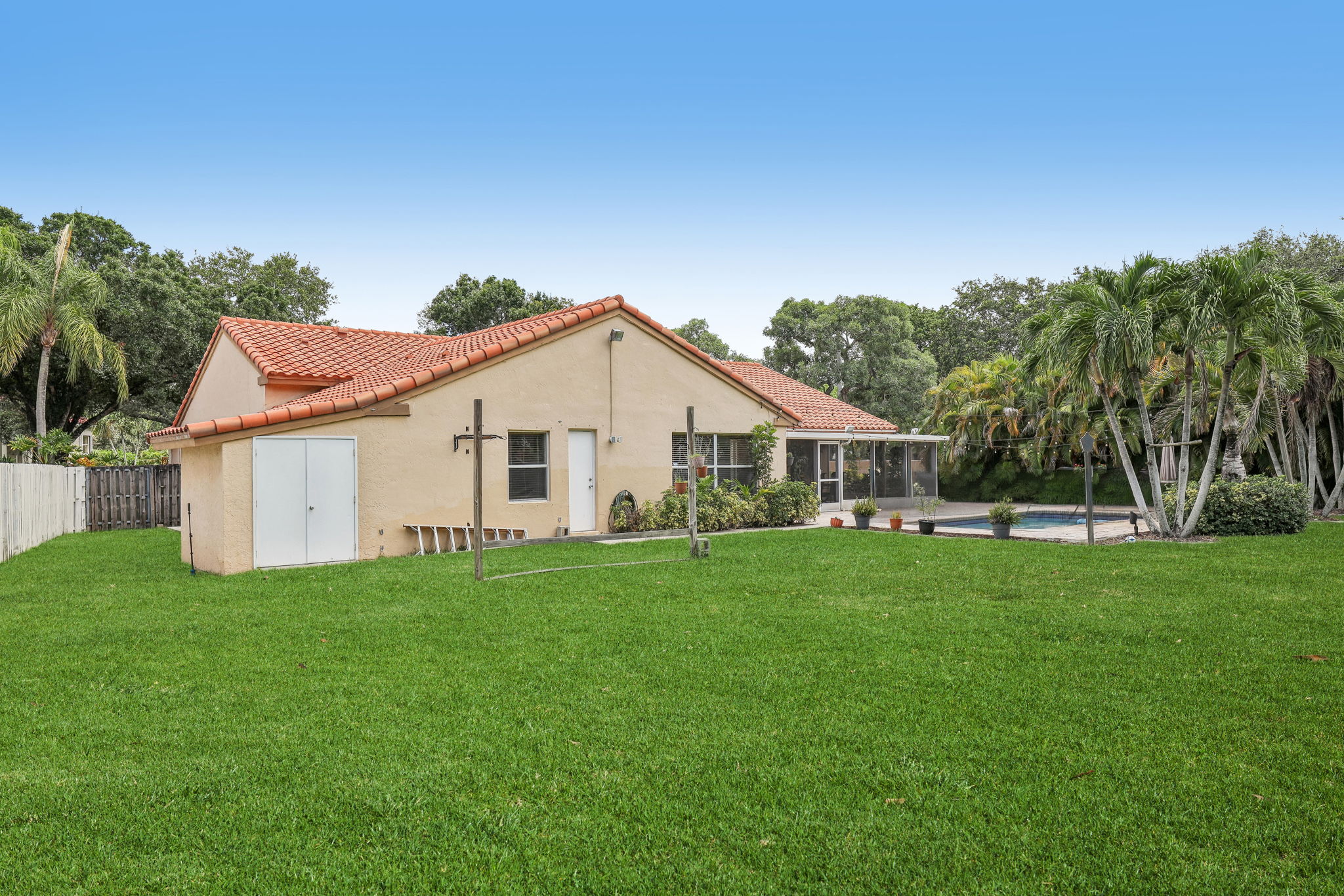NW 11th Dr-S1206-053P