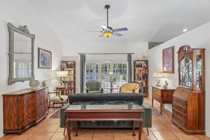 NW 11th Dr-S1206-009.jpg