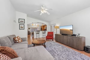 NW 11th Dr-S1206-011.jpg
