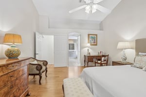 NW 11th Dr-S1206-024.jpg
