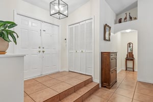NW 11th Dr-S1206-030.jpg
