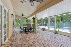 NW 11th Dr-S1206-045.jpg